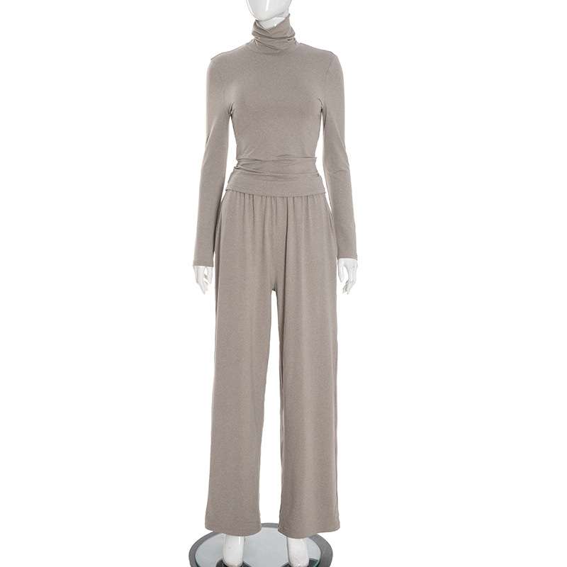 Turtleneck Top & Wide-Leg Pants Set image 3