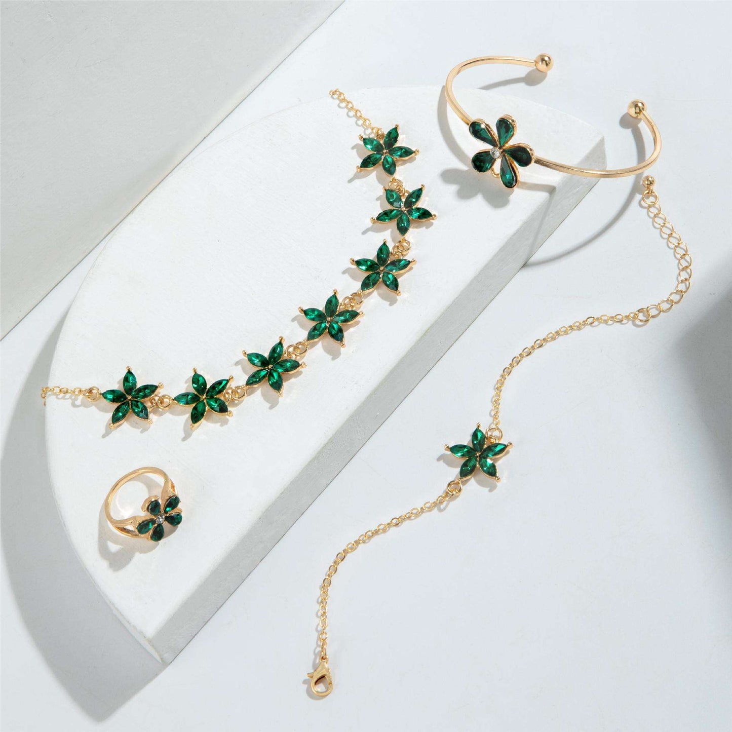 Elegant Gold & Green Floral Jewelry Set image 4