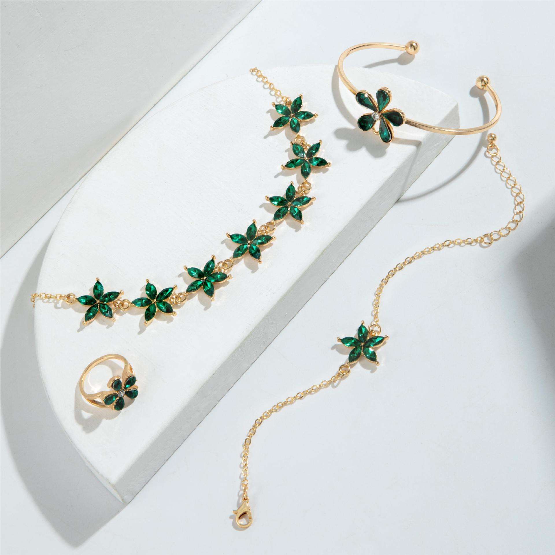 Elegant Gold & Green Floral Jewelry Set image 4