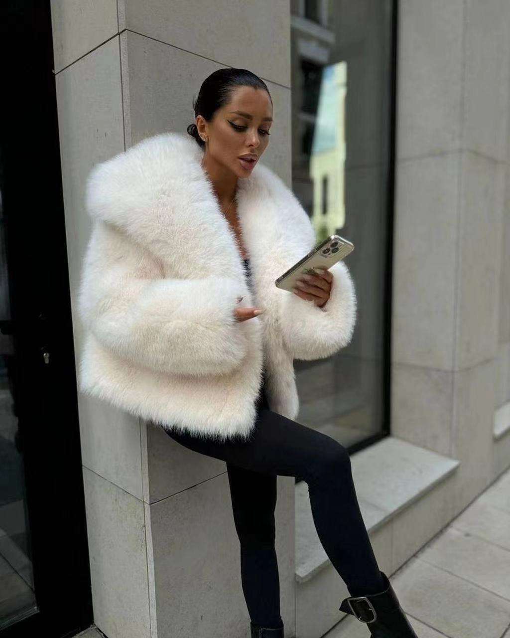 Faux Fur Coat with Oversized Collar - S, White image