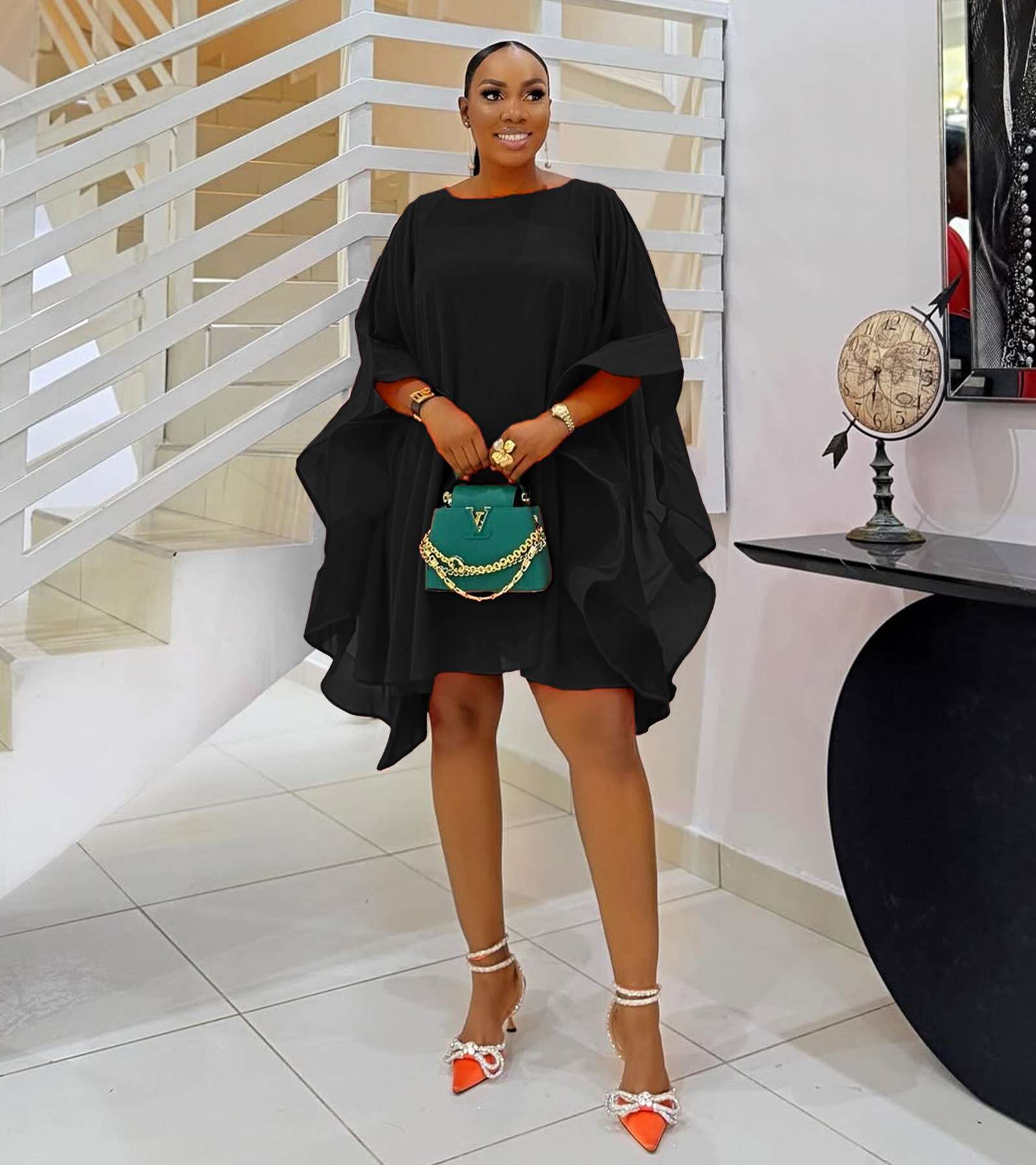 Elegant Flowing Dress with Capes - L, Black image