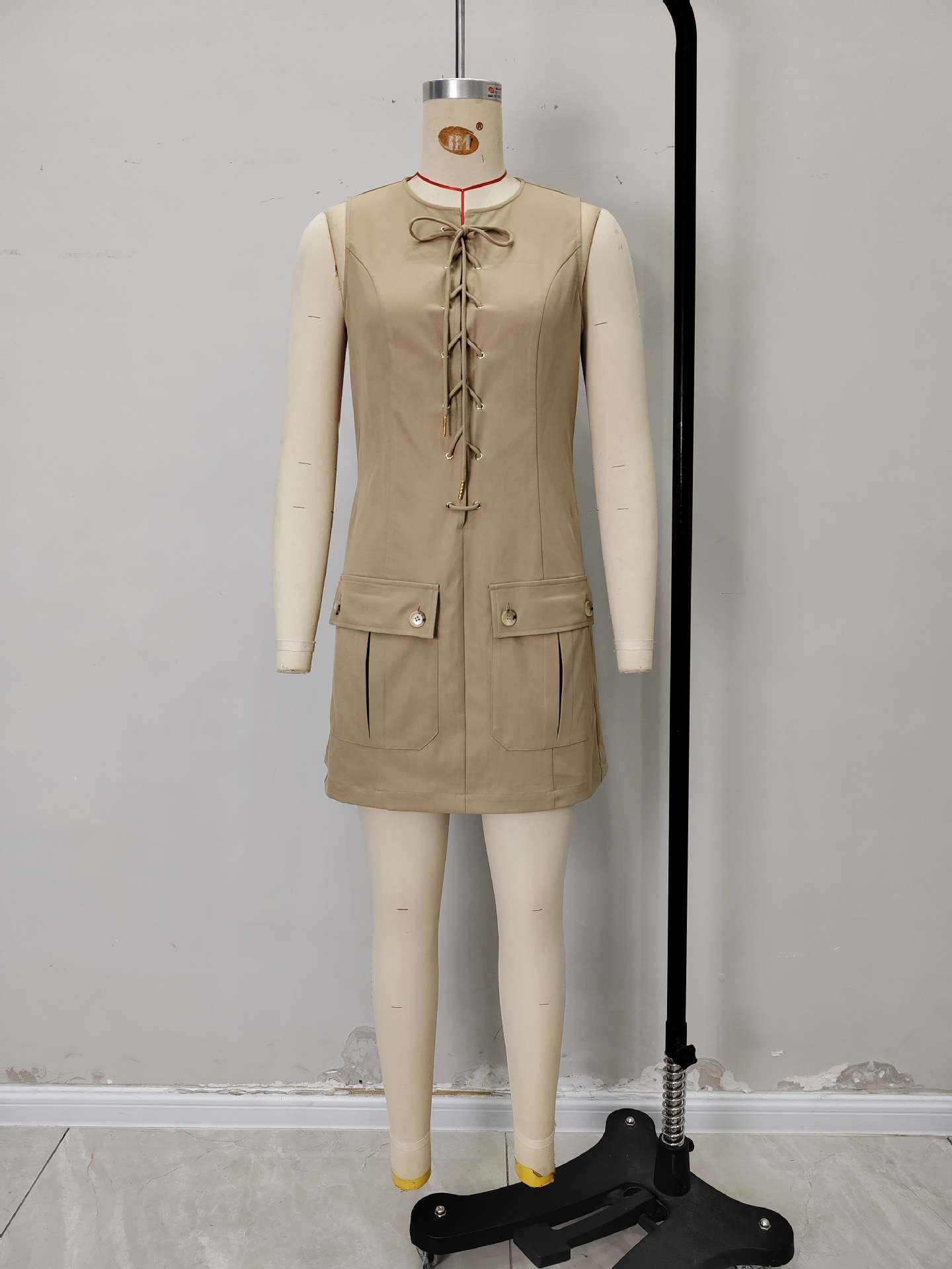 Sleeveless Lace-Up Pocket Dress image 4