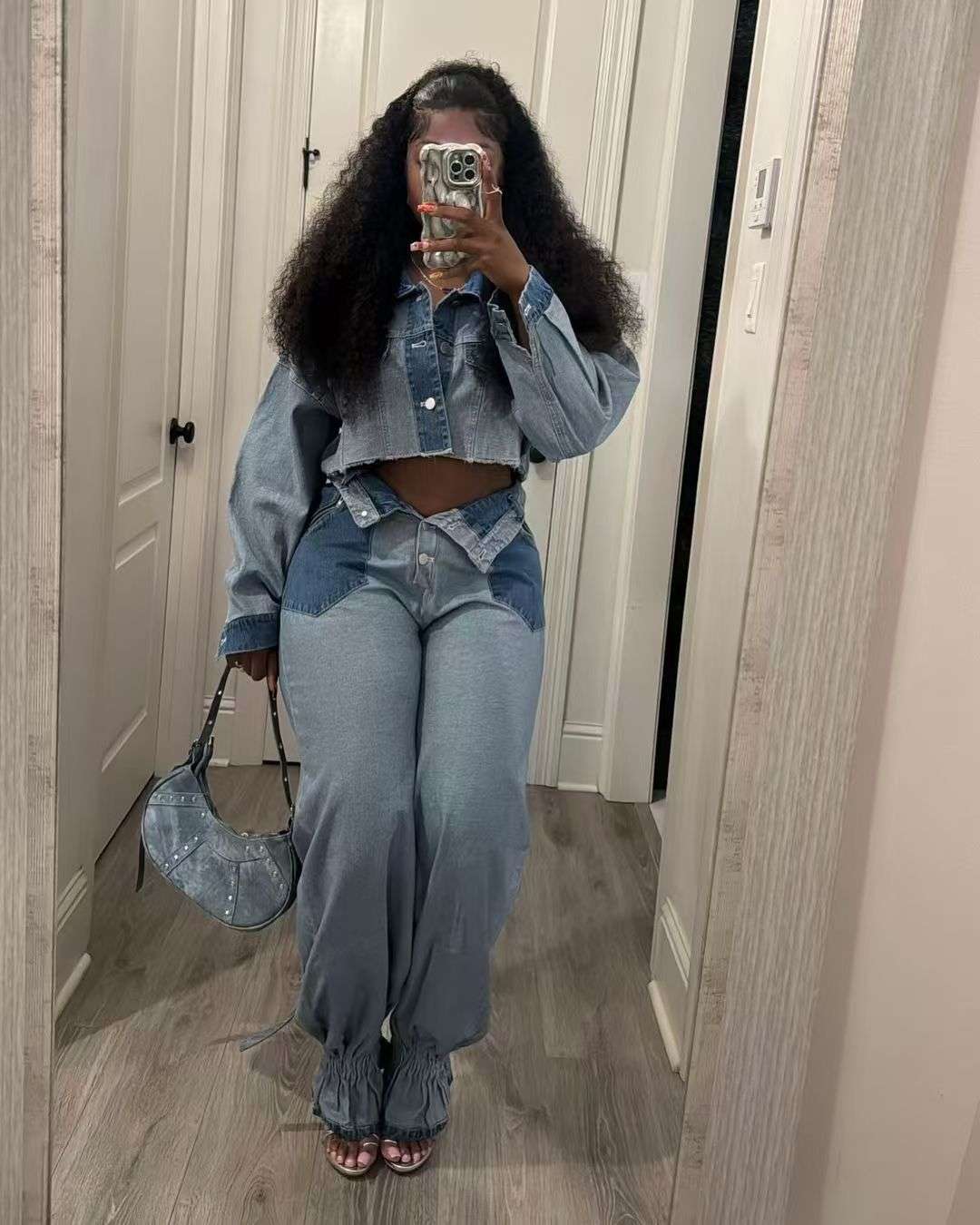 Cropped Contrast Denim Set image 0