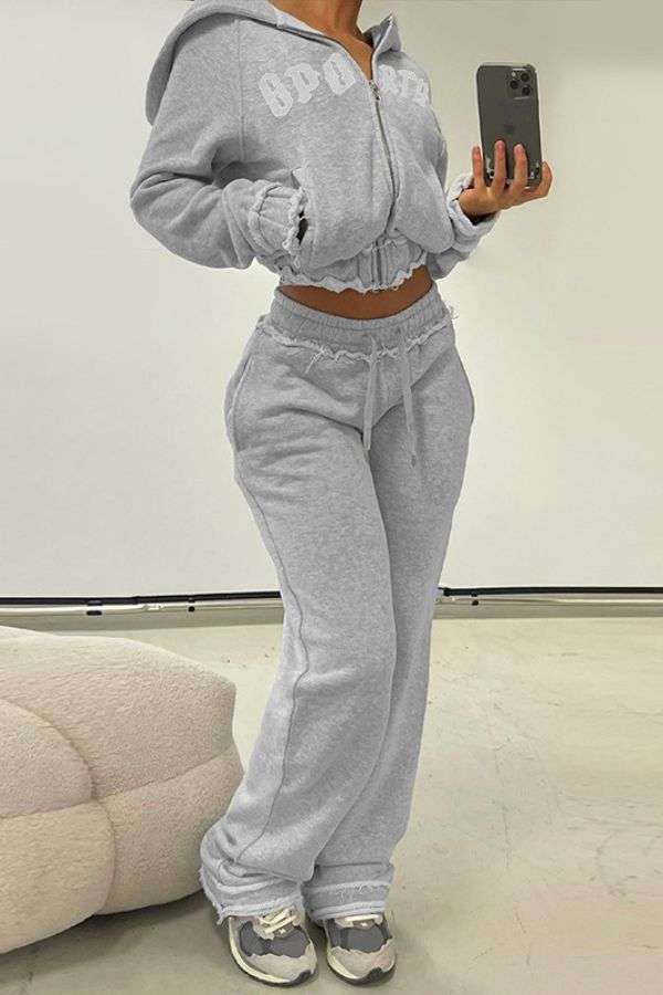 Hooded Long Sleeves Sweatshirt With Trouser image 1