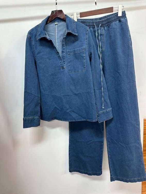 DENIM STYLE CO-ORD SET image 3