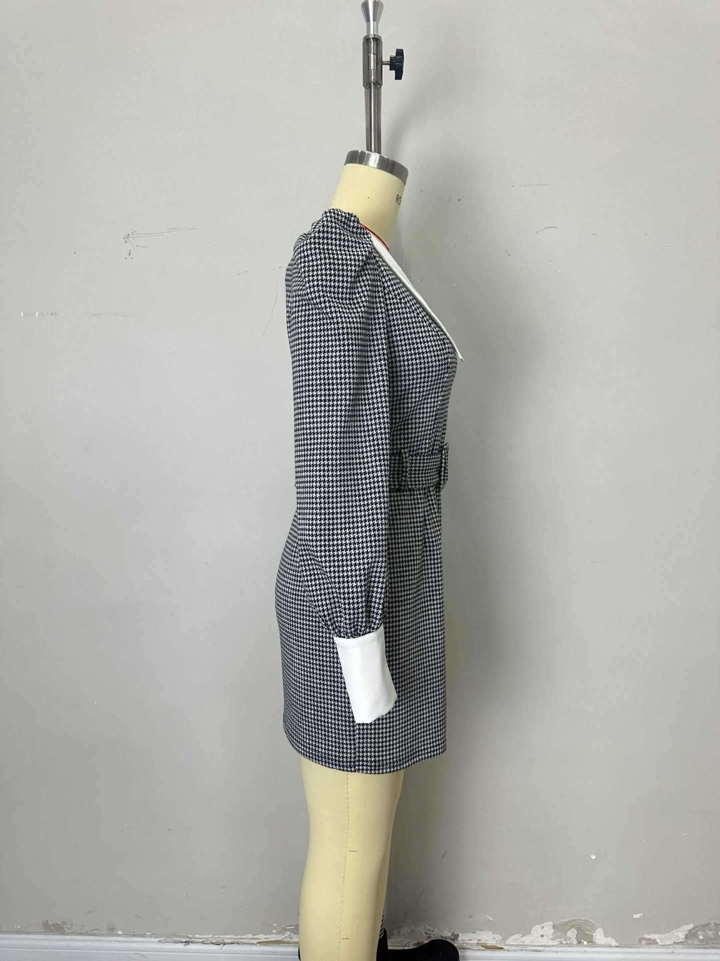 Houndstooth Dress with Oversized Collar image 2