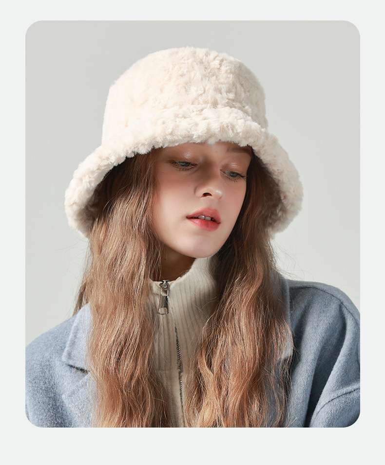 Fashionable Winter Bucket Hat image 0