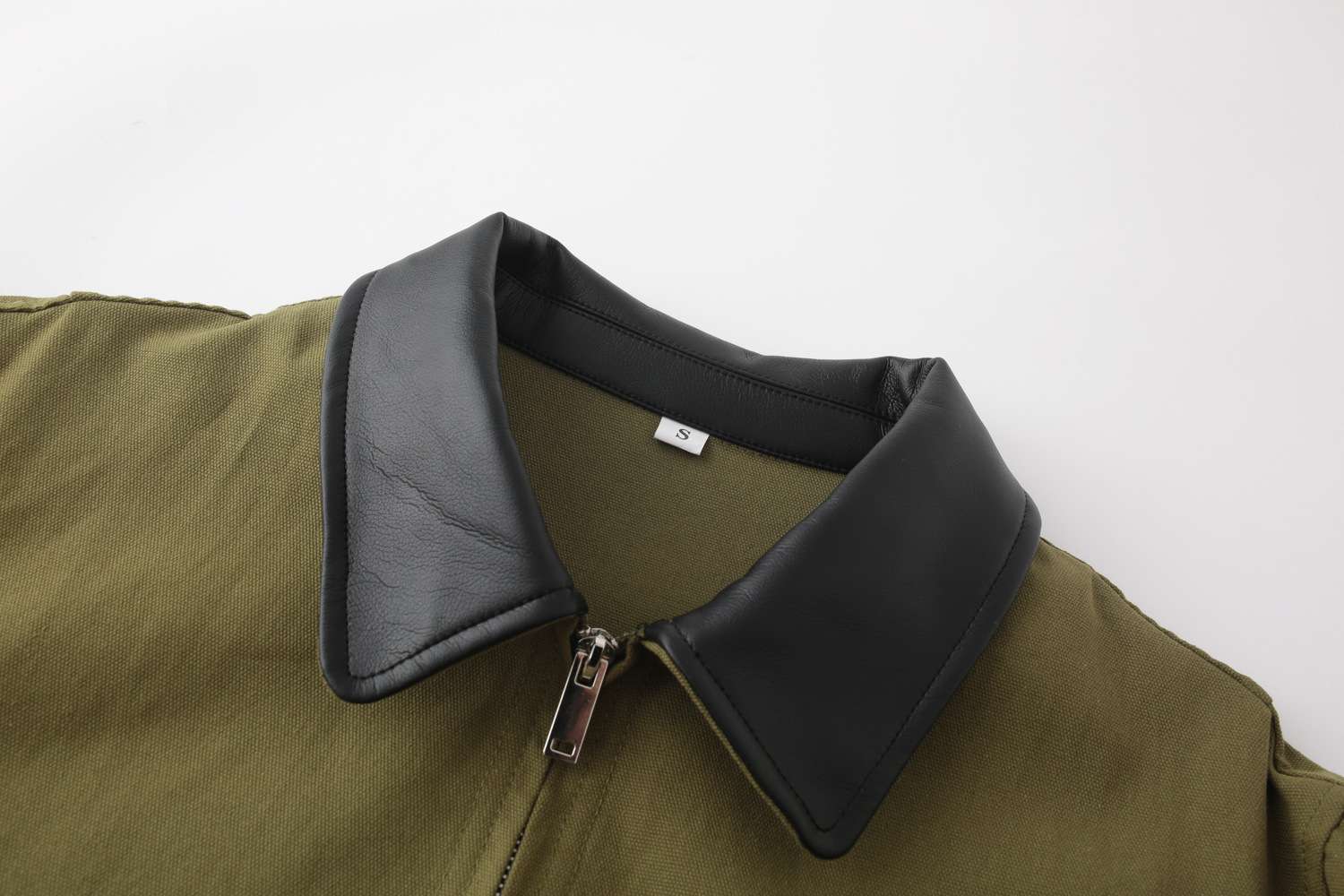 Classic Jacket with Black Collar image 8