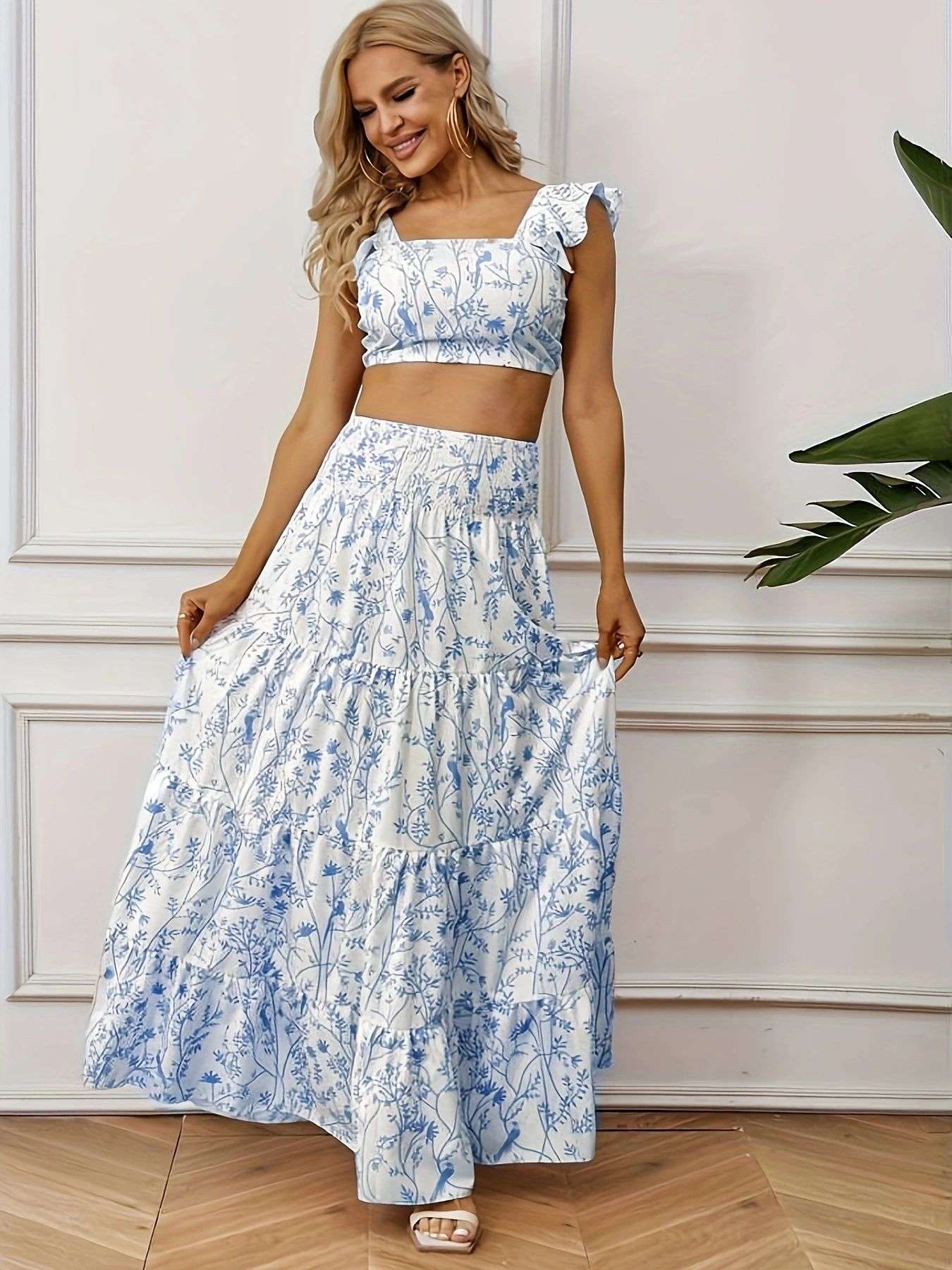 Floral Print Ruffle Crop Top & Maxi Skirt Set - S, Blue image