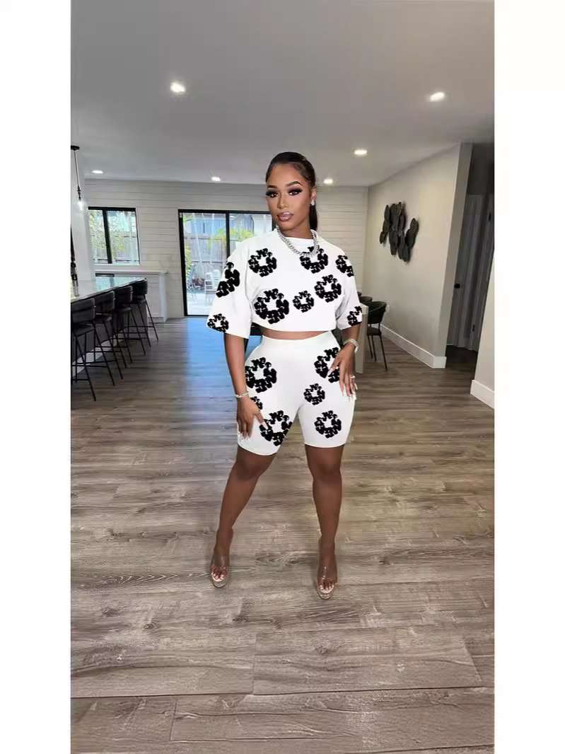 Abstract Print Two-Piece Set - L, White image