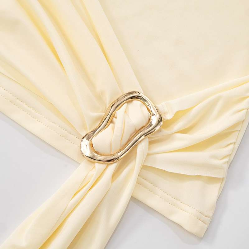 Elegant One-Shoulder Beach Dress image 3