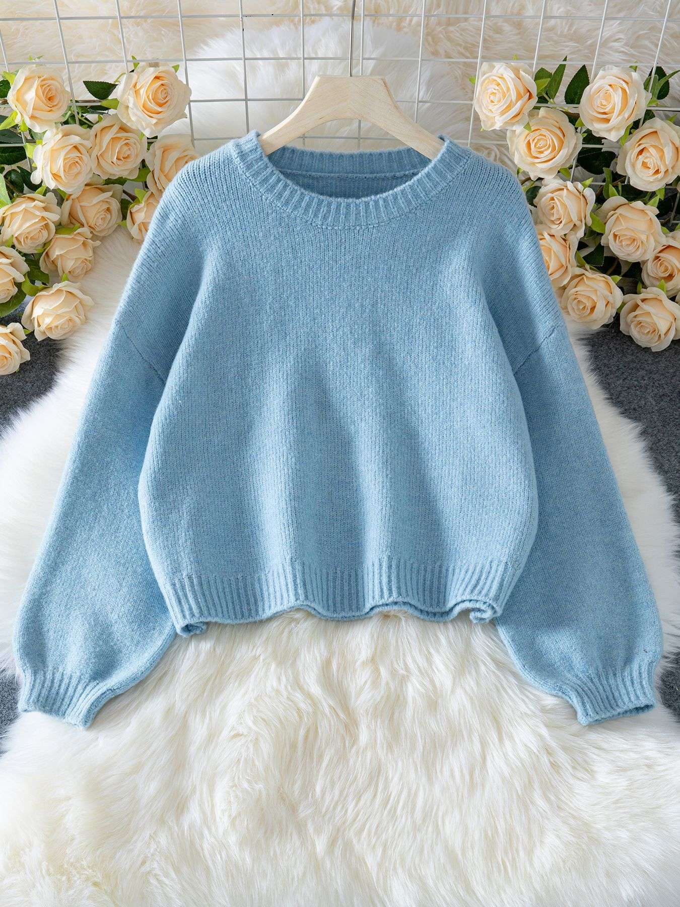 Cozy Knit Sweater with Ribbed Details image 5