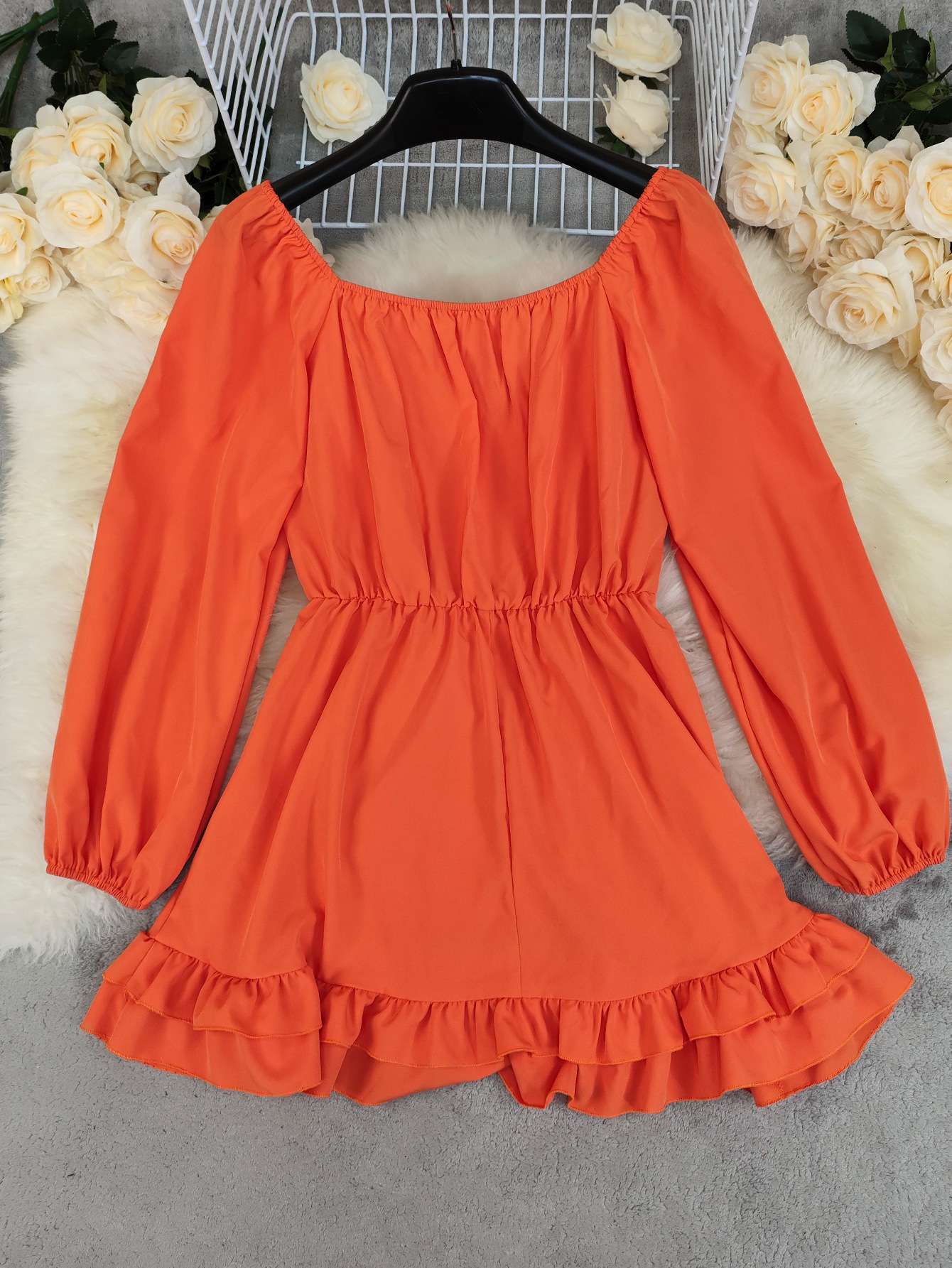 Vibrant Dress with Puff Sleeves & Ruffle Hem image 3