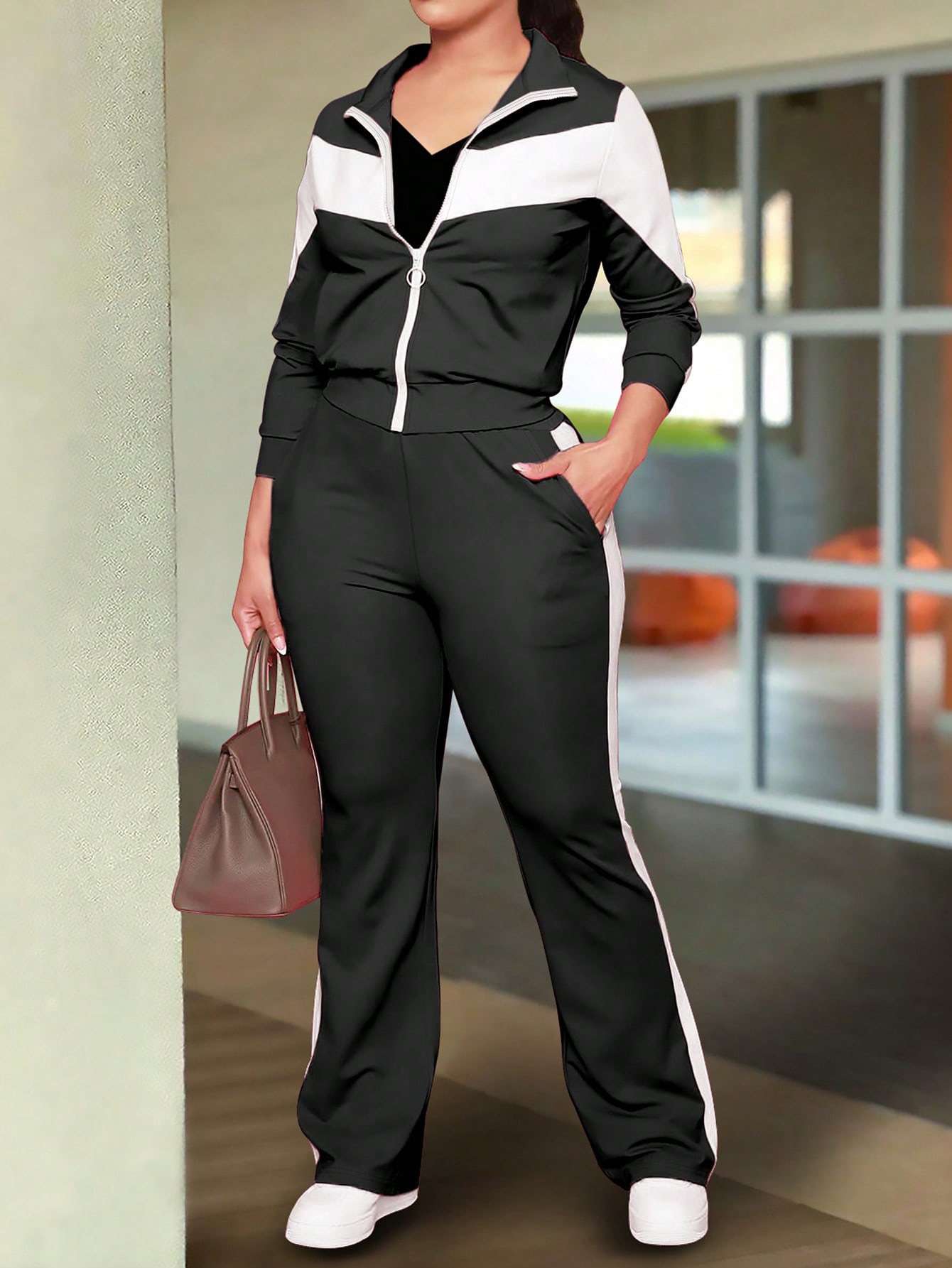 Trendy Color Block Tracksuit - S, Black image