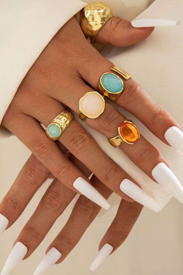 Vintage-Inspired Chunky Gemstone Ring Set image 0
