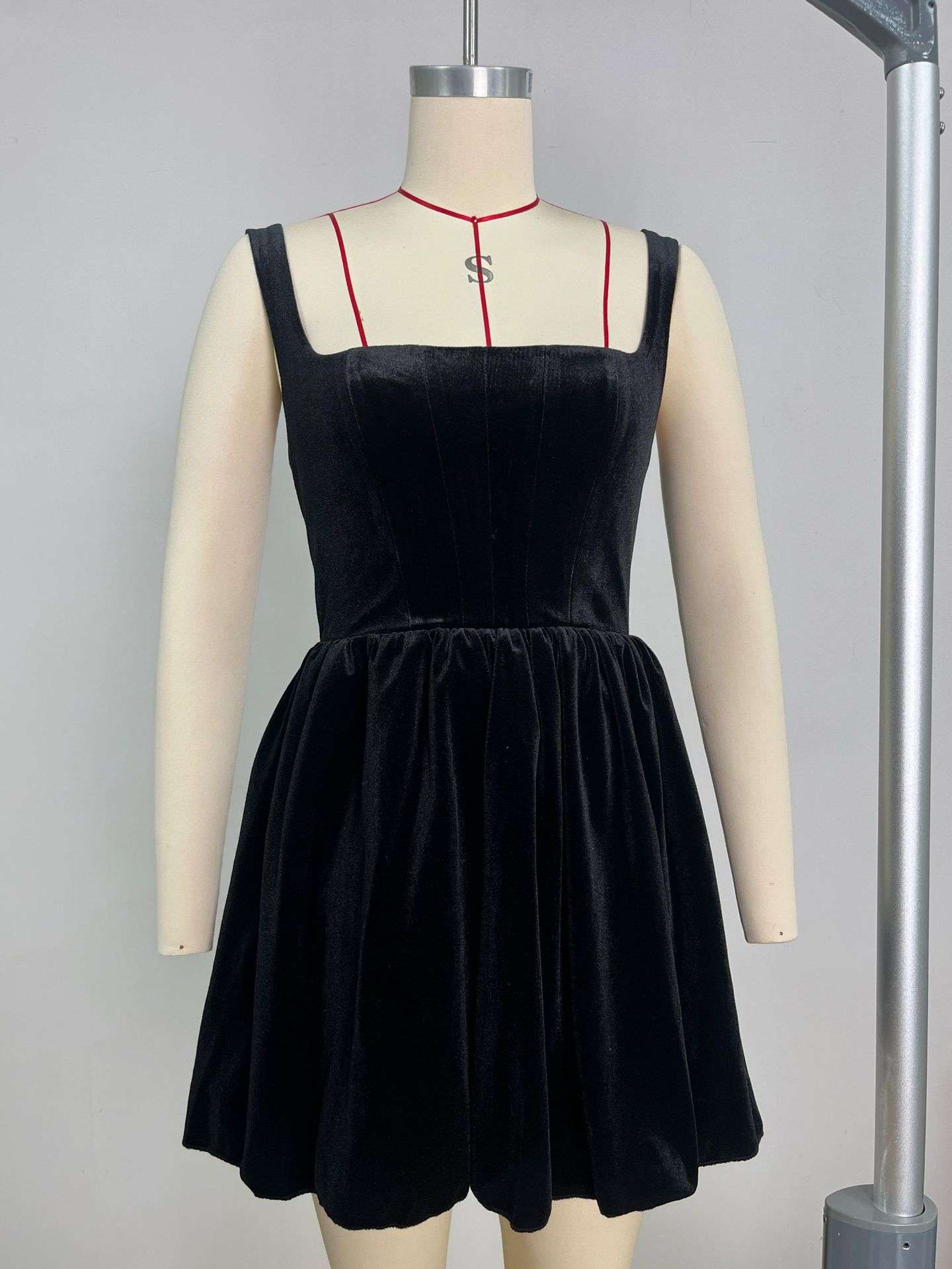 Elegant Cocktail Dress image 2