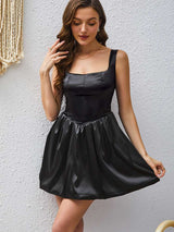 Sleeveless Dress with Flared Skirt - M, Black image