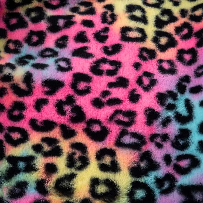 Printed cropped jacket hugging short set image 9