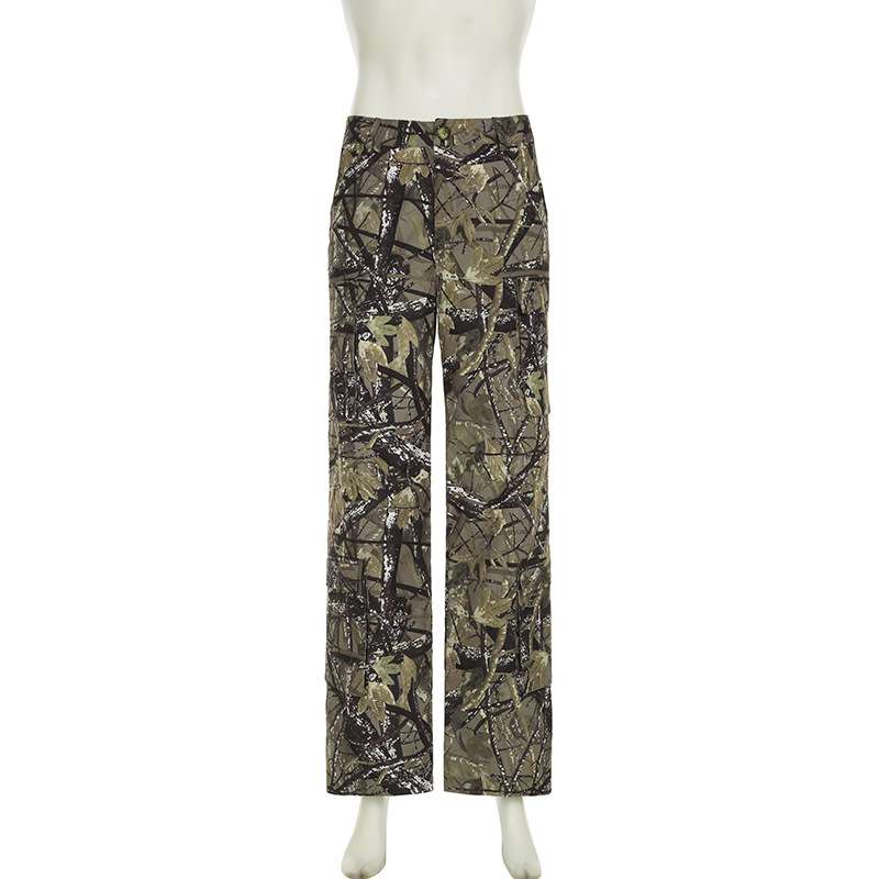 Brambles Camouflage Print Cargo Pants image 6