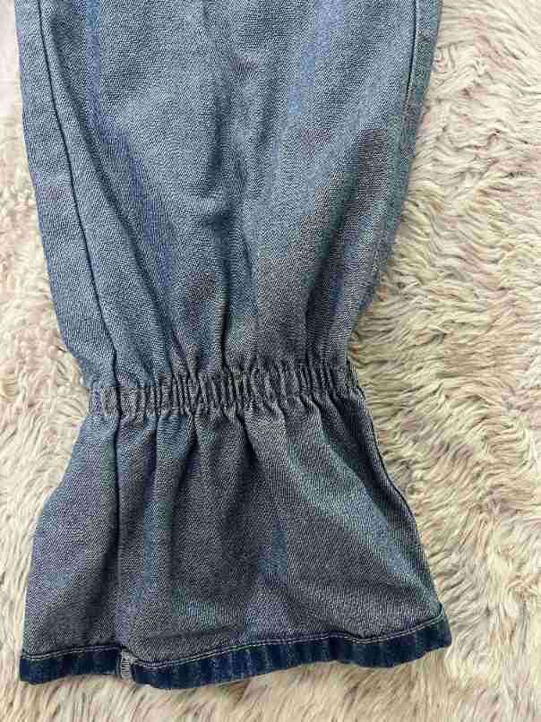 Cropped Contrast Denim Set image 2