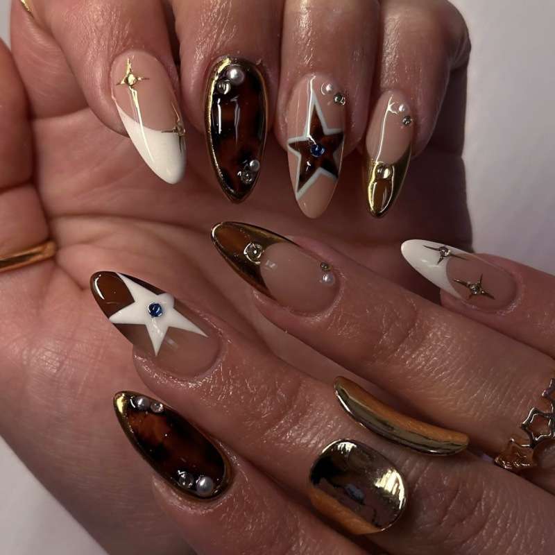 Tortoise and Star Themed Nail Art image 0