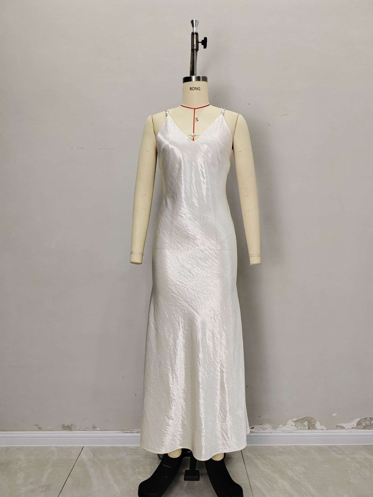 Maxi Dress with Delicate Straps image 3