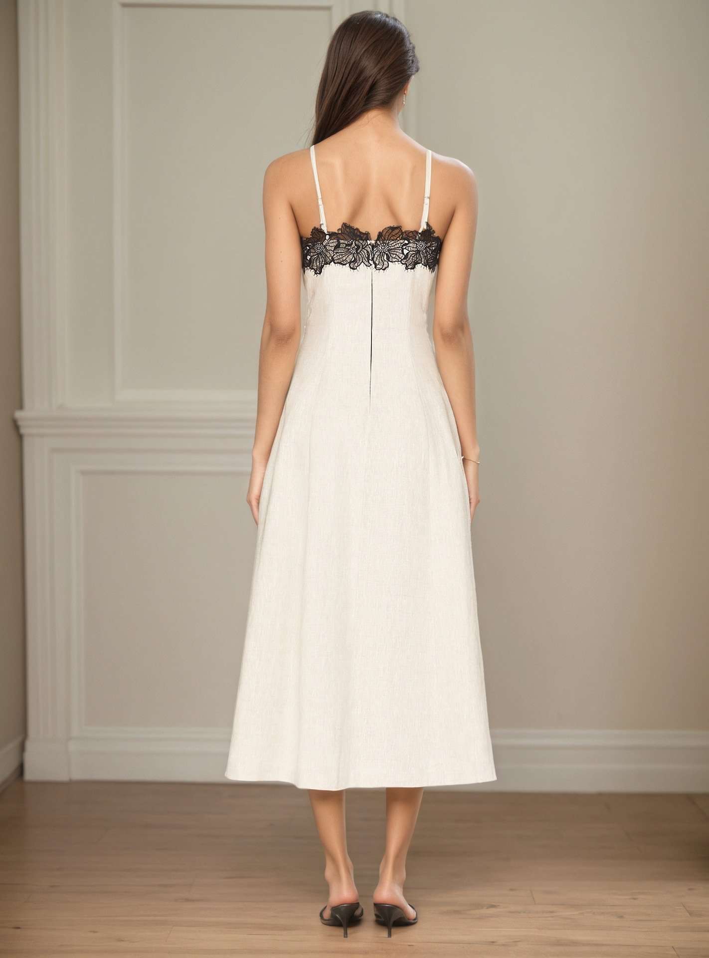 Elegant Lace Accent Maxi Dress image 2