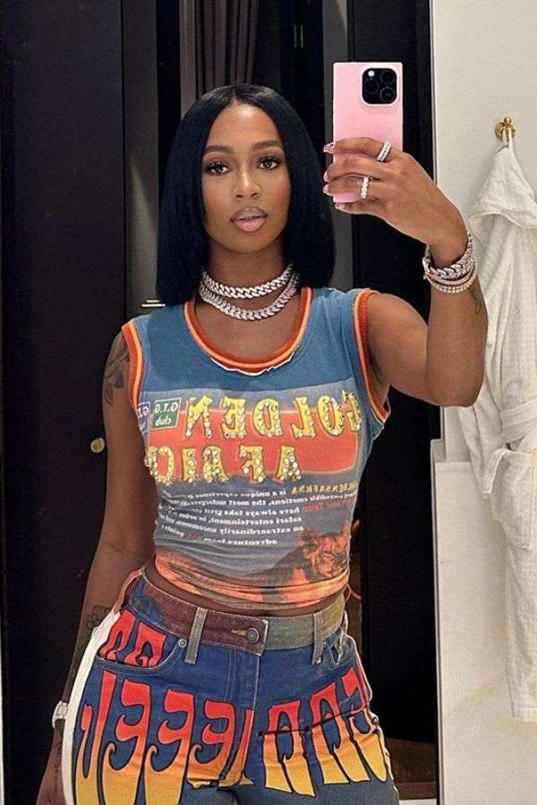 Graphic Crop Top image 0