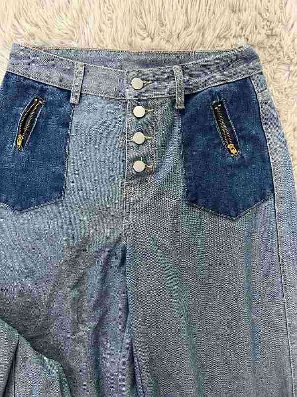 Cropped Contrast Denim Set image 1