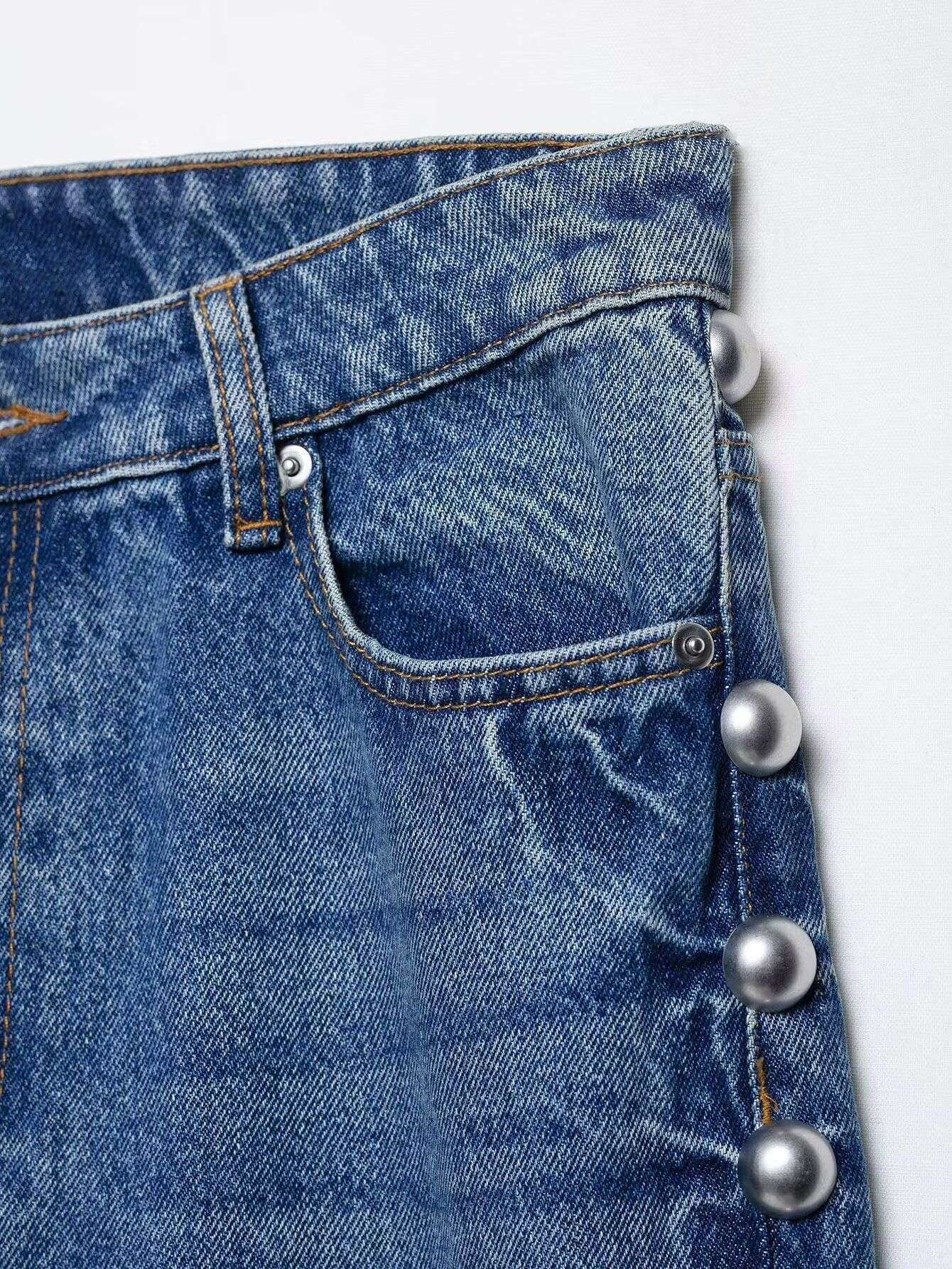 Wide-Leg Jeans with Side Button Detailing image 4