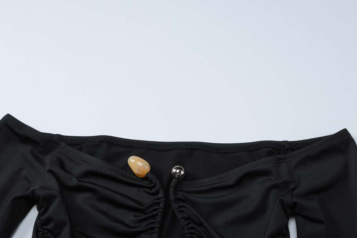 Off Shoulder Shirt with Buckle Decoration image 6