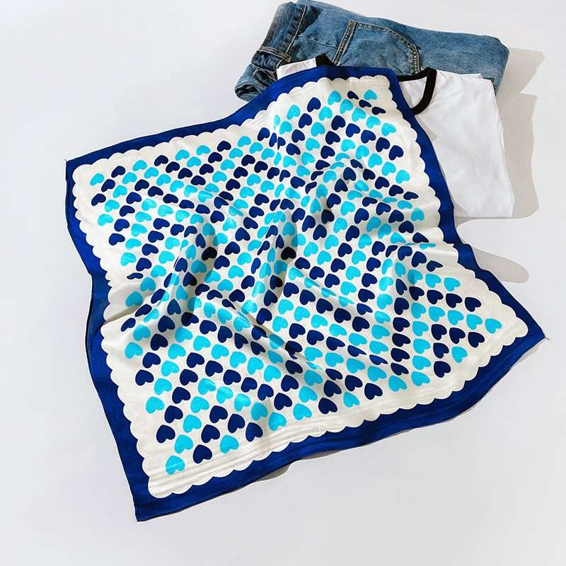 Floral Scarf with Daisy Print image 3