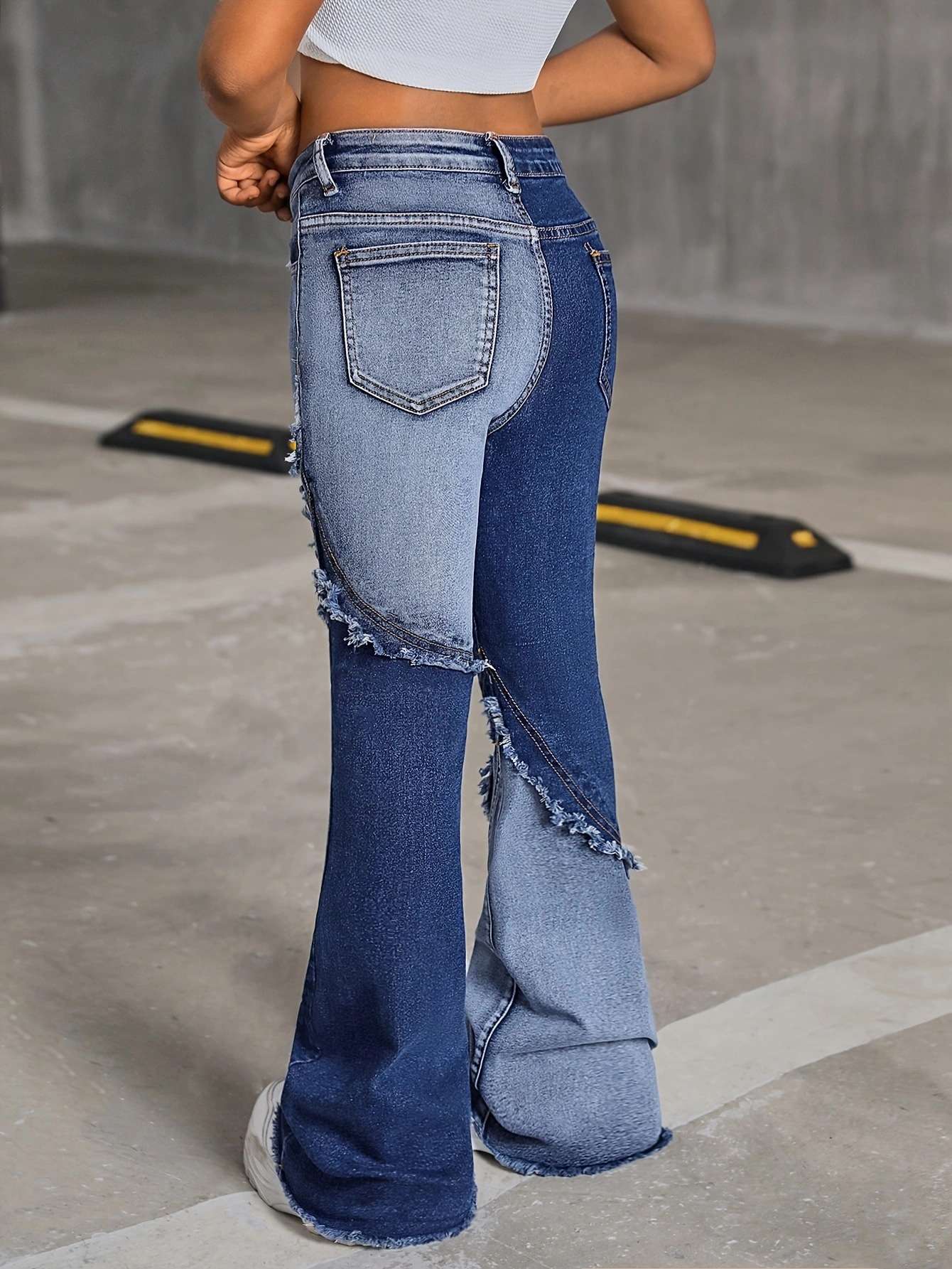 Colorblock Flare Skinny Jeans image 3