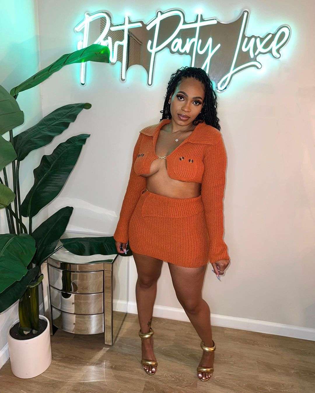 Solid Knit Skirt Set - L, Burnt Orange image