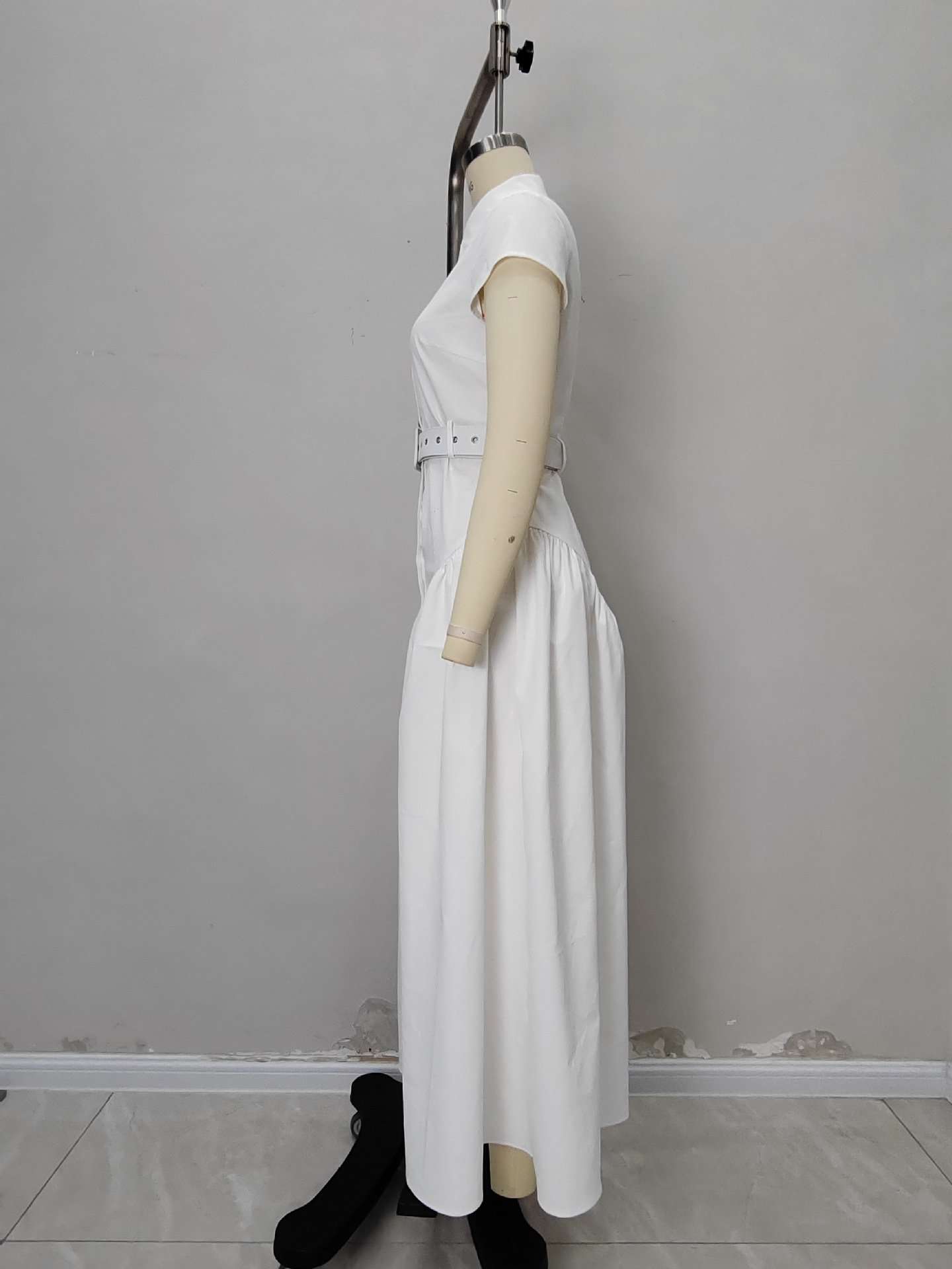 Button-Front Maxi Dress with Belt image 4