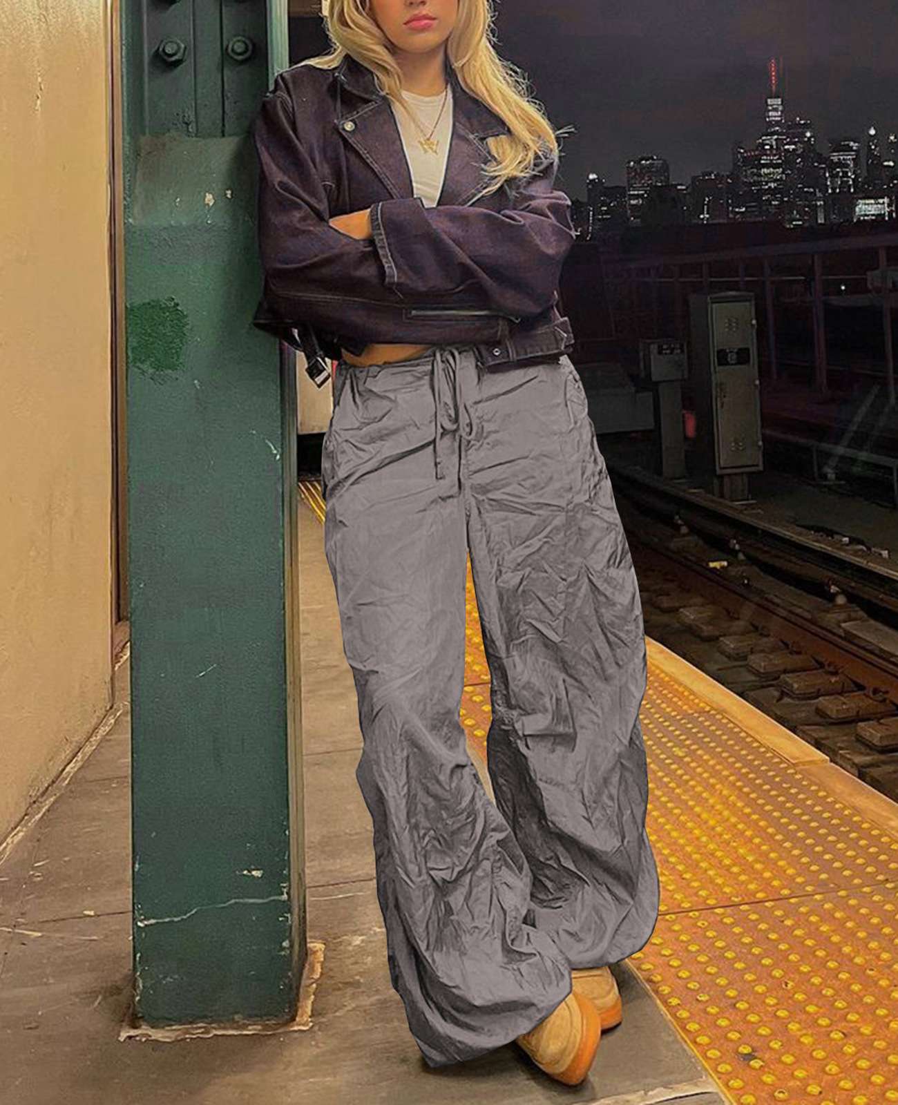 Baggy Cargo Pants with Pockets image 2