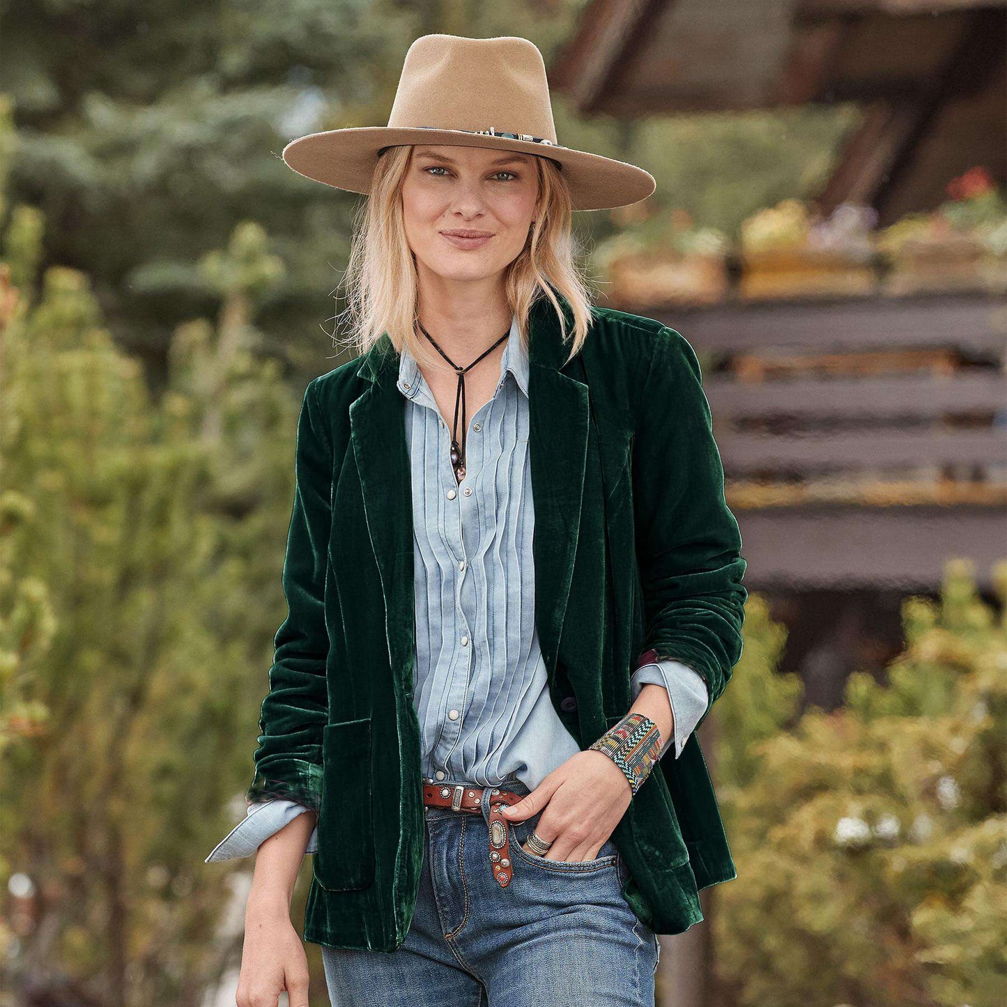 Elegant Luxurious Blazer Jacket - L, Green image