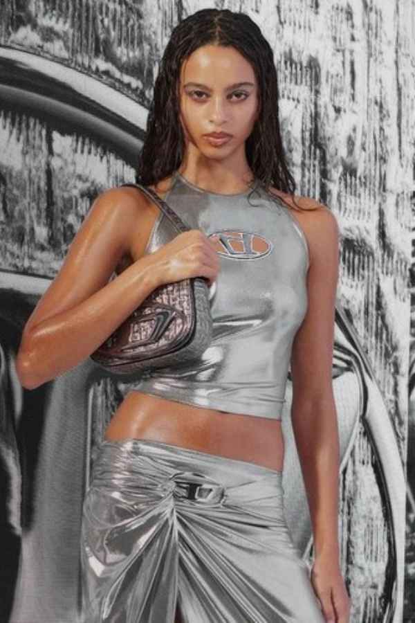 Sexy Halter Neck Metallic Sleeveless Fashion Crop Top image 0