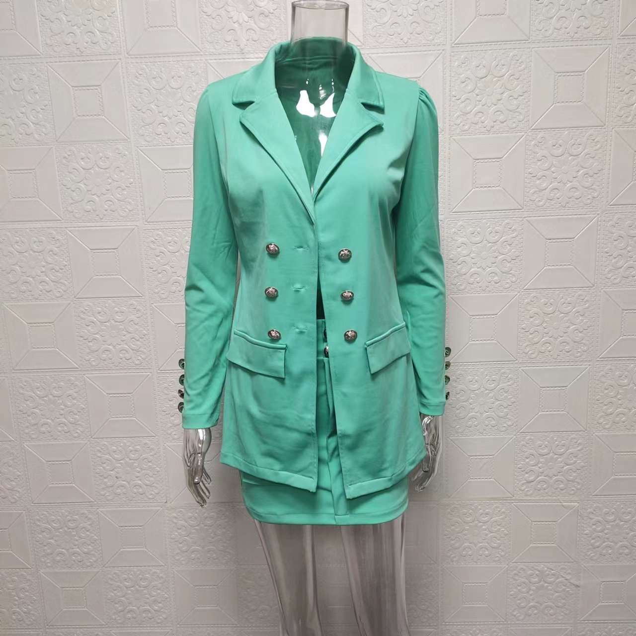 Elegant Ombre Blazer image 4