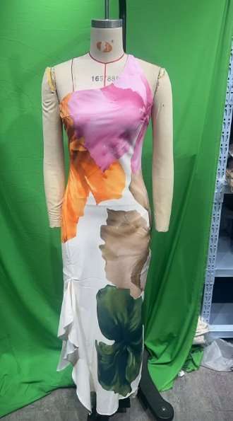 Artistic Floral-Print One-Shoulder Maxi Dress image 3