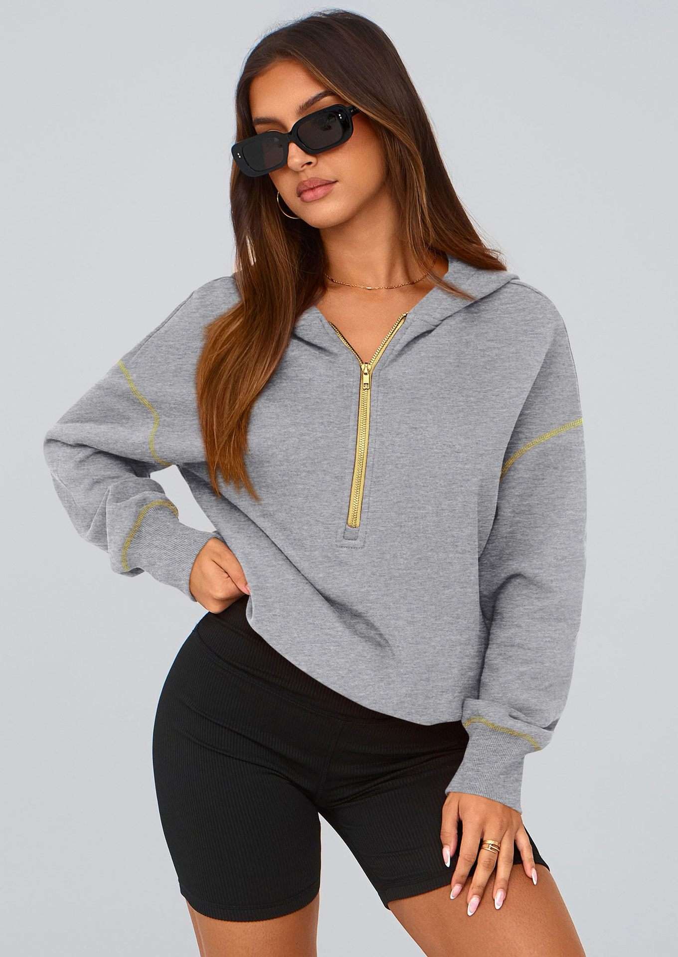 Cropped Hoodie with Gold Zipper Details - L, Grey image