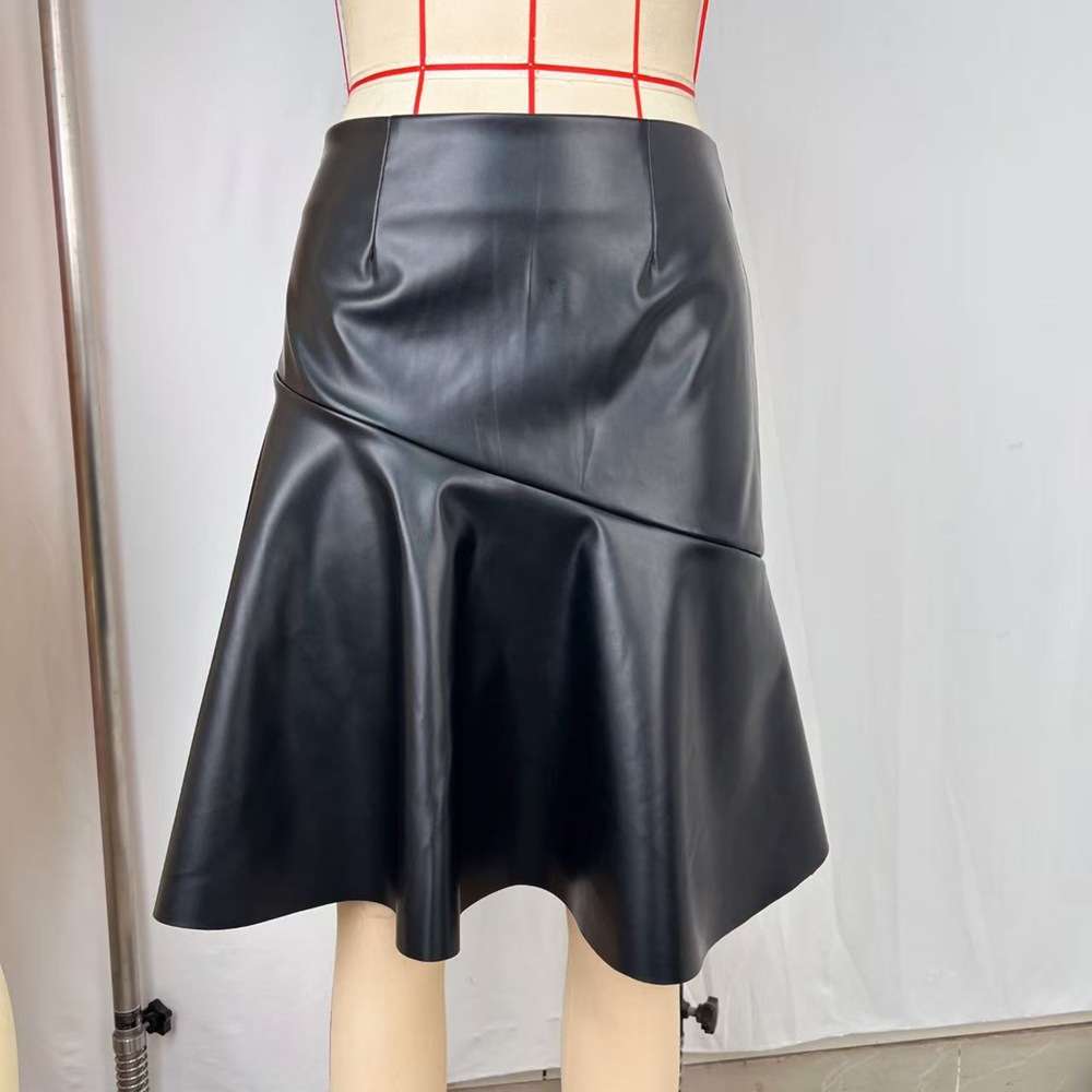 Faux Leather High-Waist Flared Skirt image 5