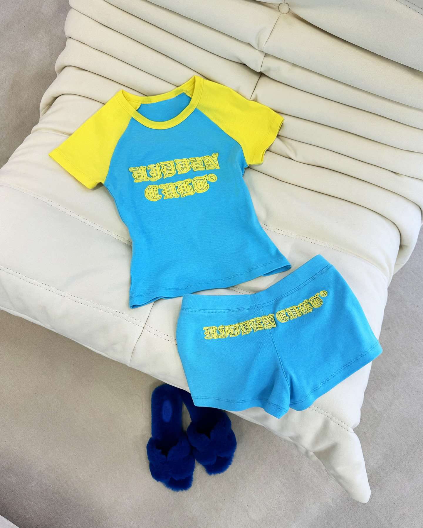 Graphic Tee & Shorts Set - S, Blue image