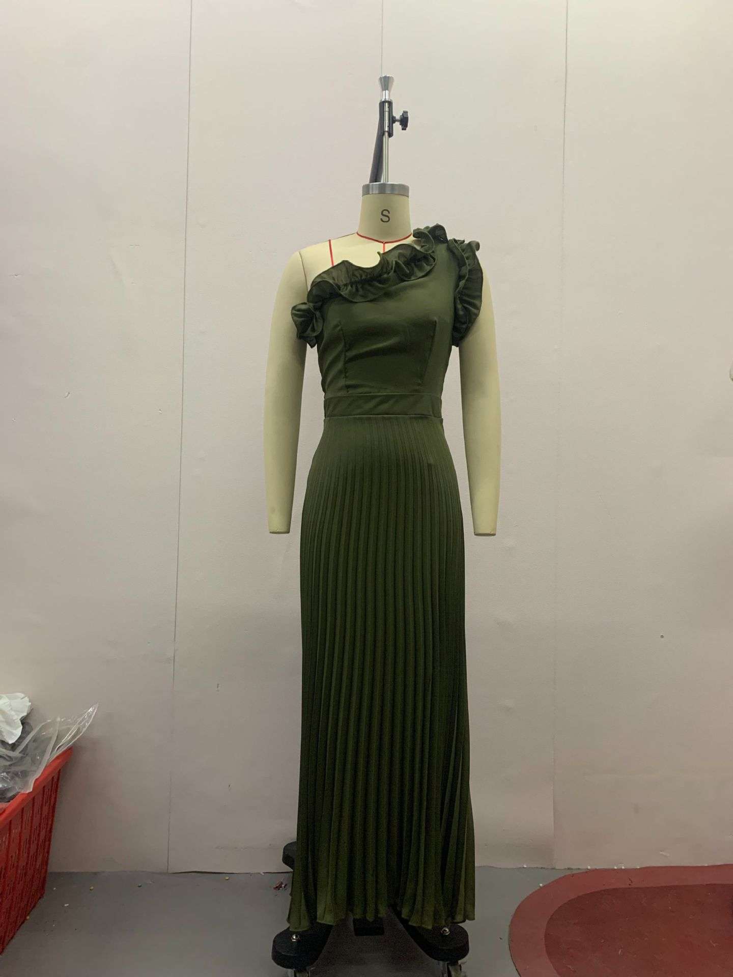 Ruffled Shoulder Pleated Dress image 2