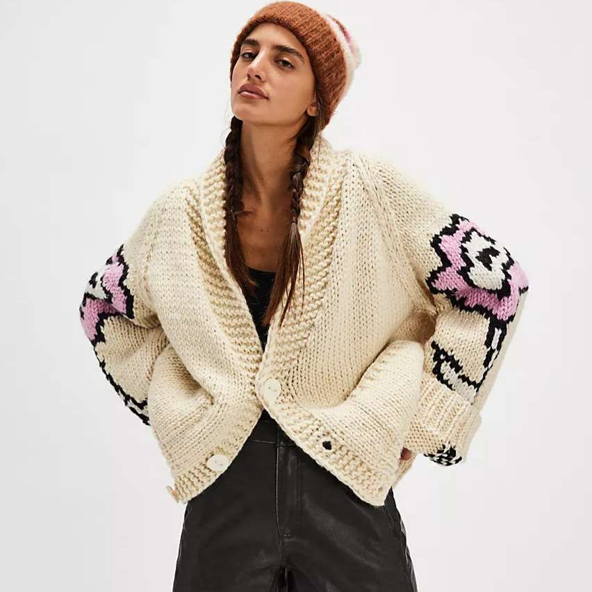 Oversized Sweater with Floral Sleeve - M, Beige image