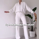 Stylish Two-Piece Tracksuit Set - XL, White image