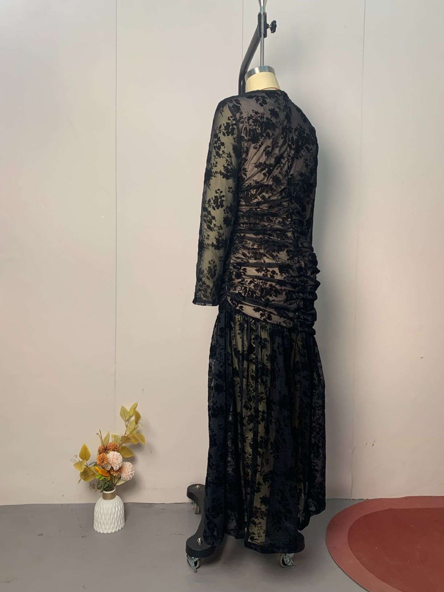 Lace Long Sleeve Maxi Dress image 9