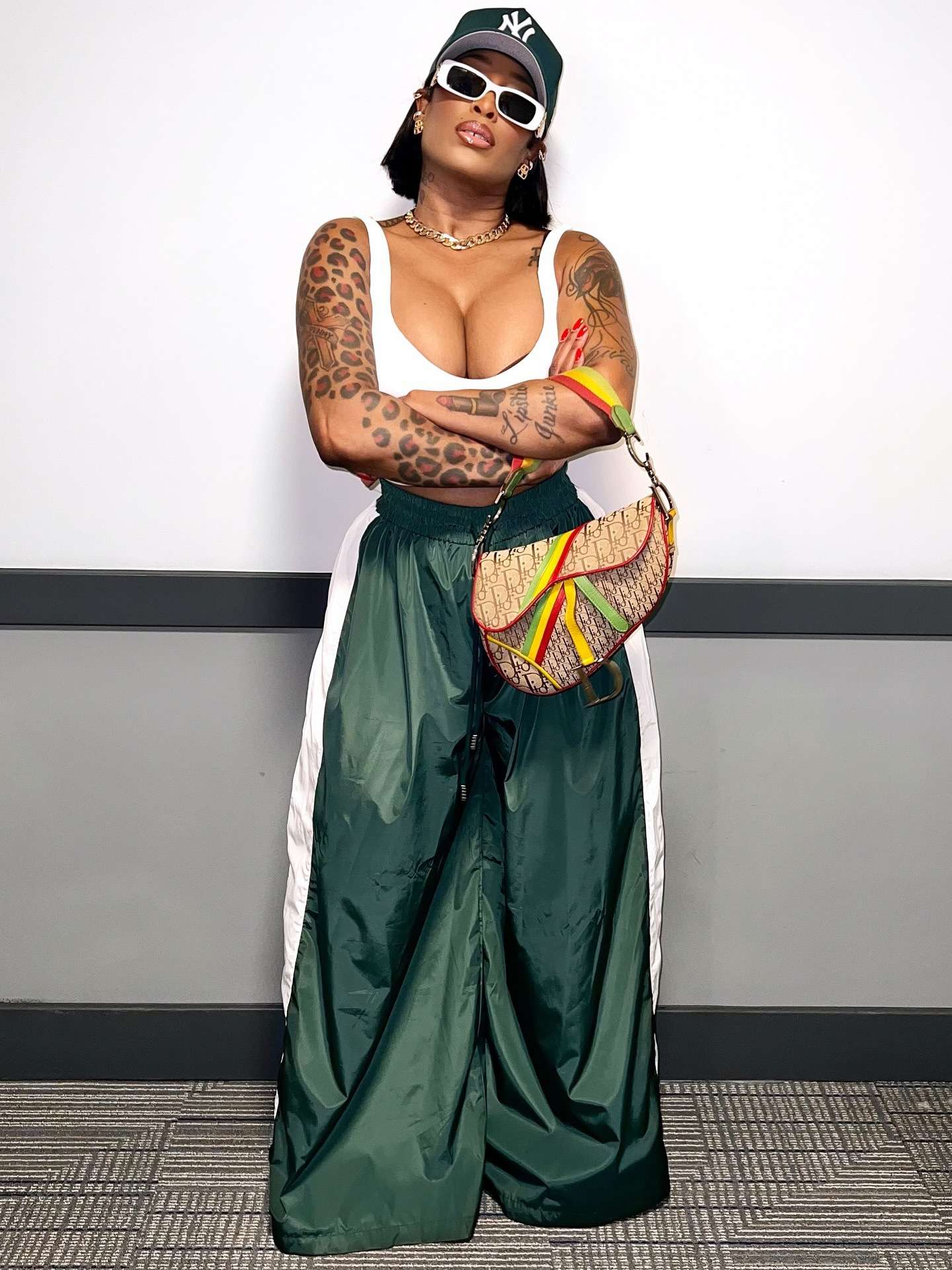 Edgy Streetwear oversized Pants - S, Green image