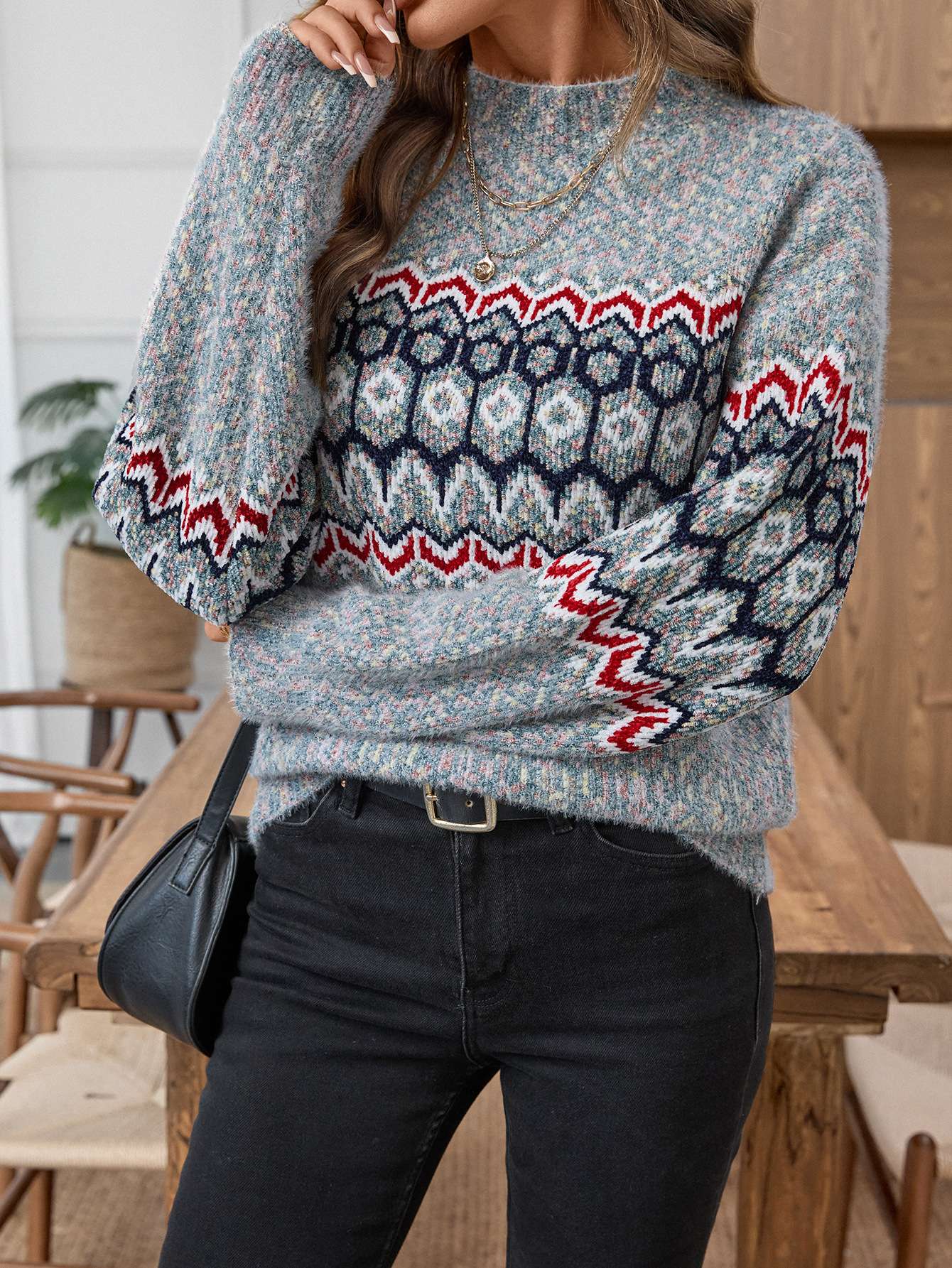 Cozy Fair Isle Pattern Sweater - L, Grey image