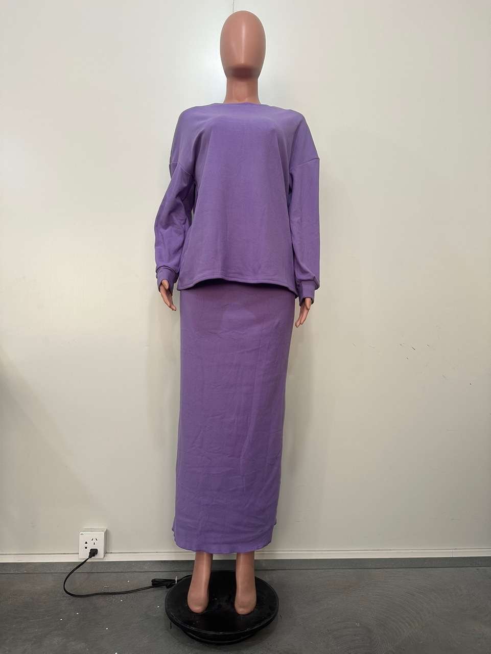 Casual Round Neck  Sweatshirt Skirt Set image 3